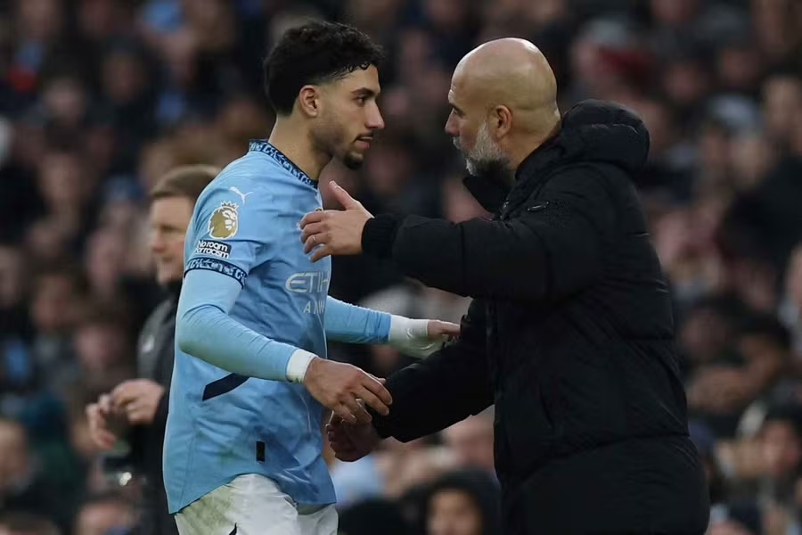 Manchester City Bantai Newcastle 4-0