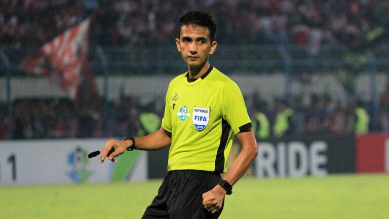 Thoriq Alkatiri Wasit Indonesia yang Beraksi di Piala Asia U-20