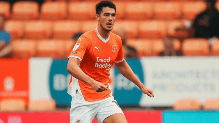 Elkan Baggott Tolak Timnas Demi Karier di Blackpool FC, Keputusan Tepat